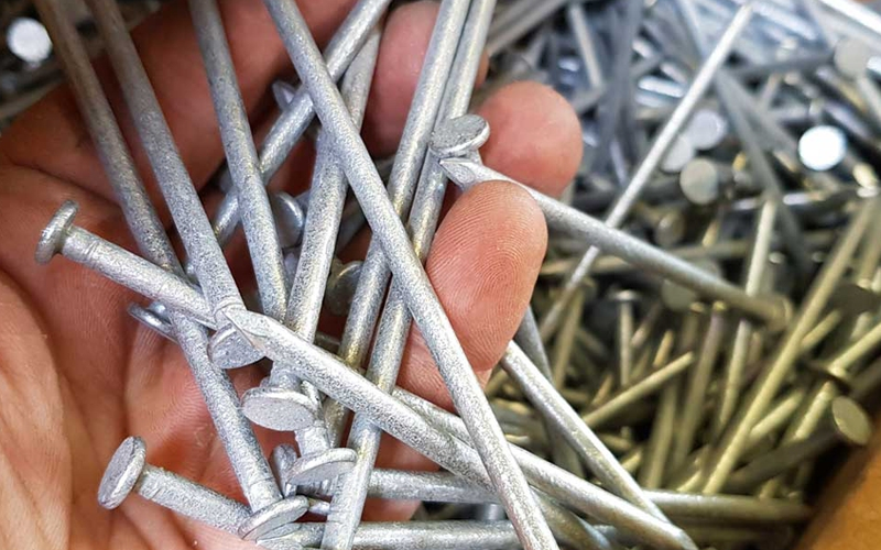 Roundwire Nails